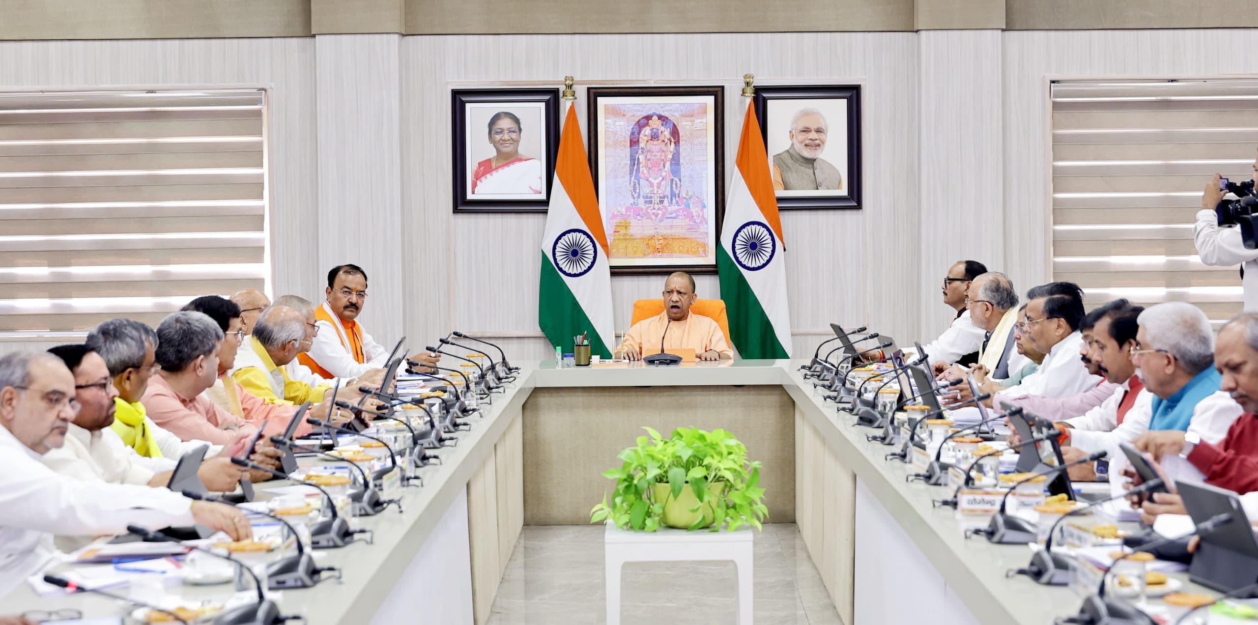 Lucknow News: सैनिक स्कूल मैनपुरी के विकास को मिलेगी रफ्तार, 9.524 हेक्टेयर भूमि निशुल्क देने की मंजूरी