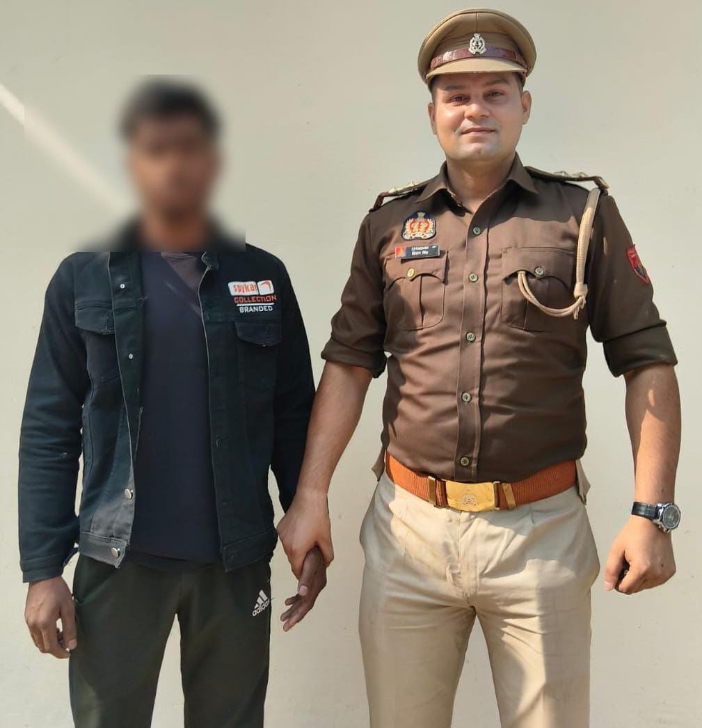 Agra News:नाबालिग बालिका से अश्लील हरकत करने वाला युवक गिरफ्तार