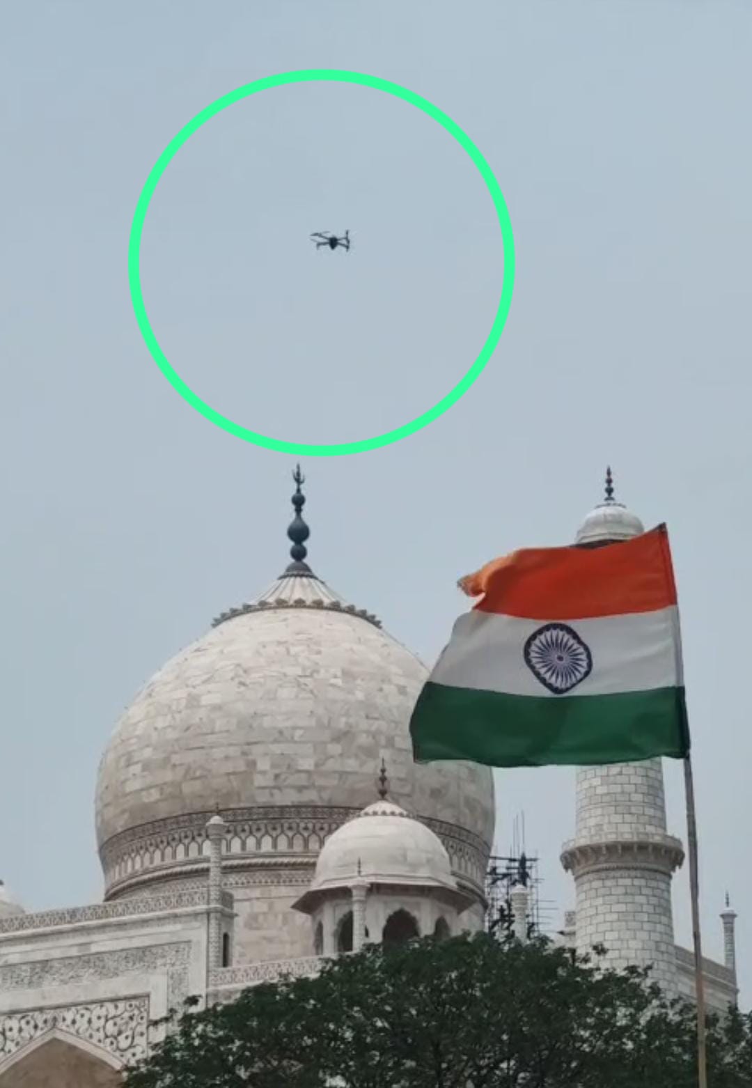 आगरा-ताजमहल की सुरक्षा में बड़ा कदम, एंटी ड्रोन सिस्टम ने मॉकड्रिल में दिखाया दम
